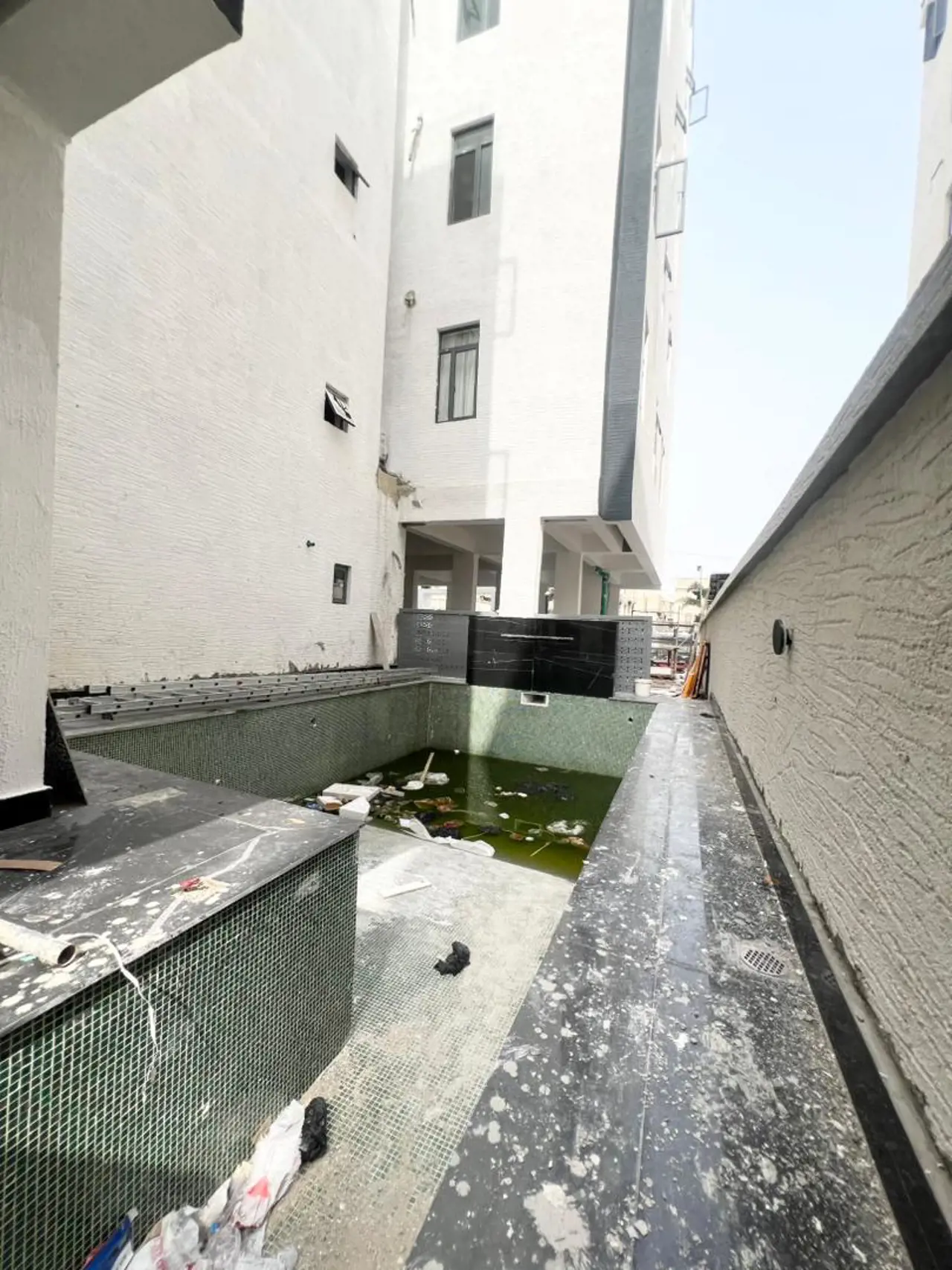 LUXURY 2 BEDROOM SERVICED APARTMENT