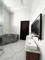 MODESTLY BUILT 5 BEDROOM DETACHED DUPLEX - photo 2