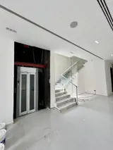 LUXURY 5 BEDROOM WITH ELEVATOR - photo 3