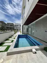 MAGNIFICENT LUXURY 5 BEDROOM DETACHED  DUPLEX - photo 2