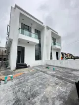 UNIQUELY-BUILT 4 BEDROOM DUPLEX