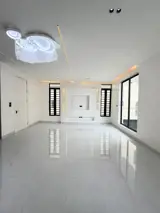 Outstanding Spacious Sophisticated 5 Bedroom - photo 4