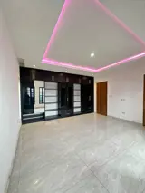 LUXURY 3 BEDROOM APARTMENT - photo 4