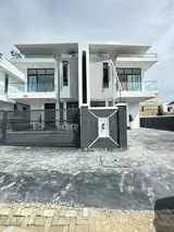 EXQUISITE LUXURY 4 BEDROOM DUPLEX WITH BQ