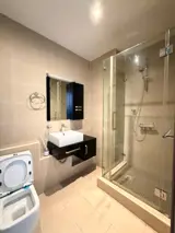 SPACIOUS 4 BEDROOM APARTMENT WITH A STUNNING CITY VIEW - photo 3