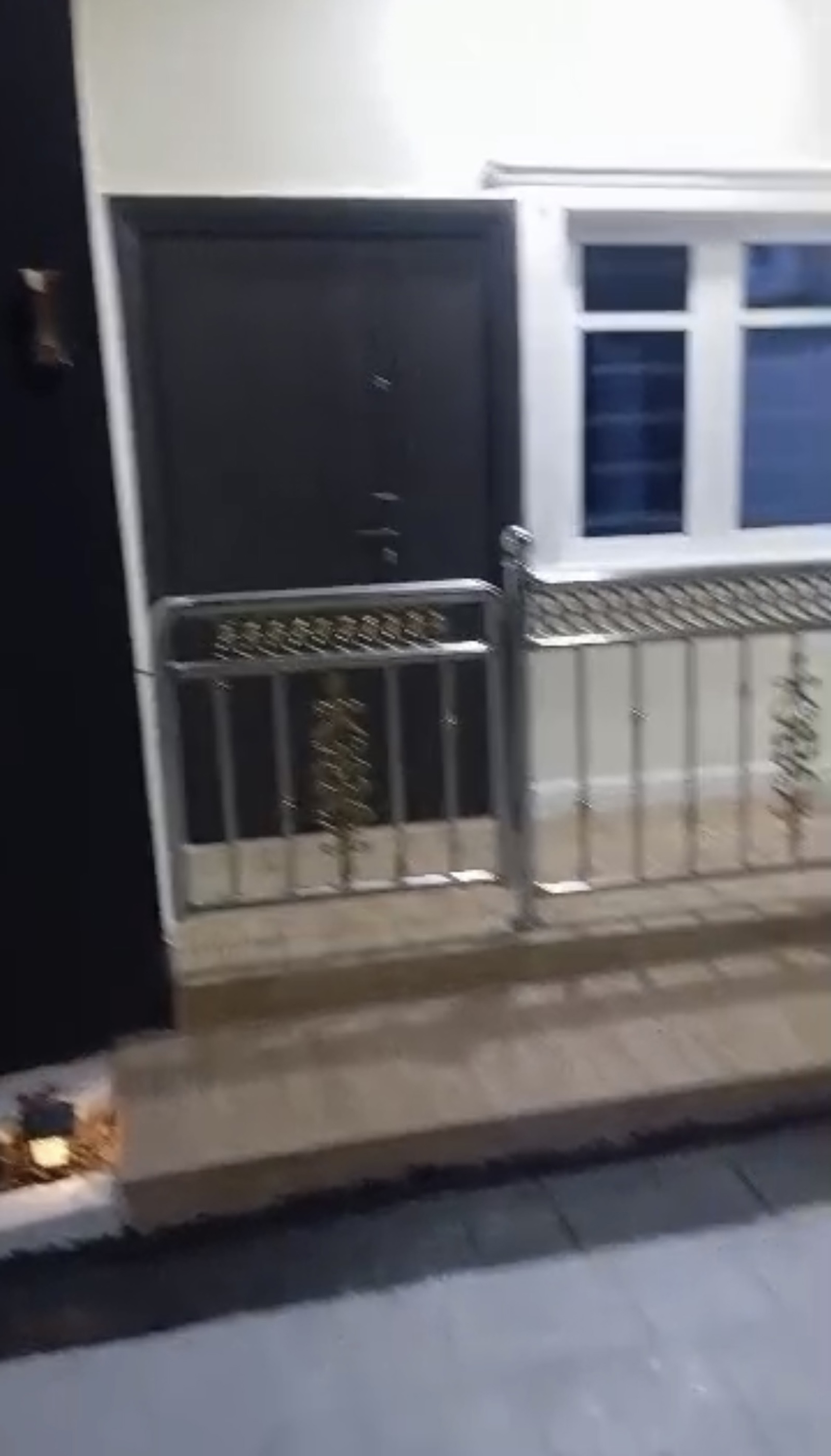 2 sets of 3 bedrooms flat