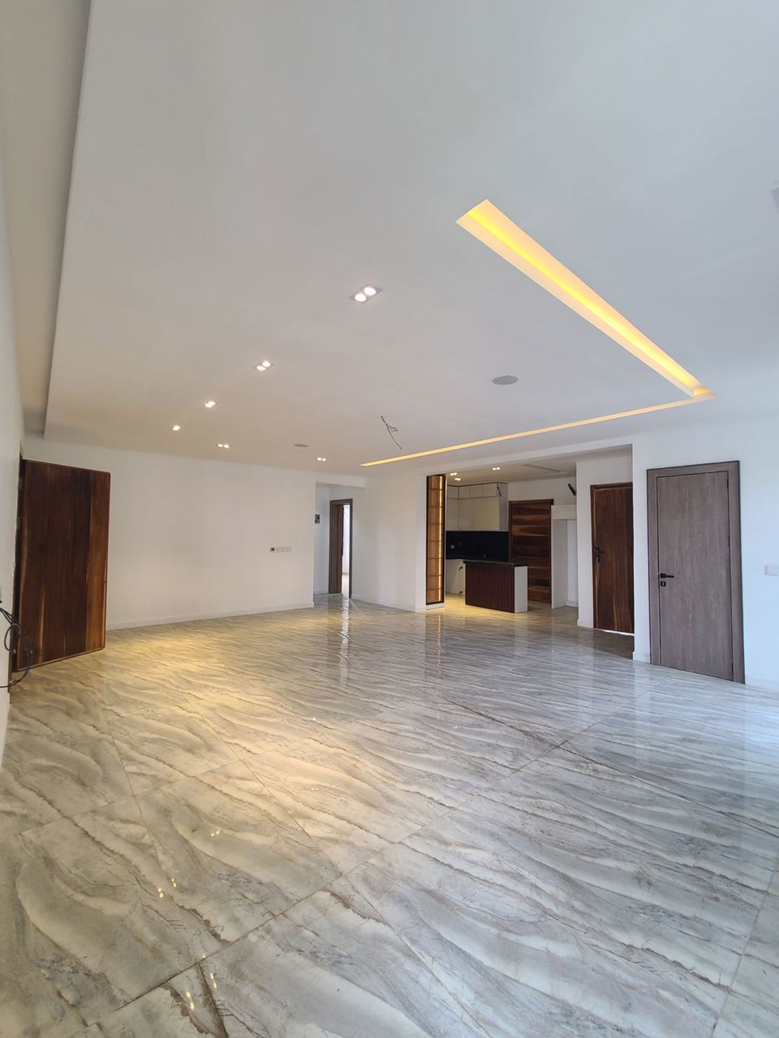 2  Bedroom Apartments for sale