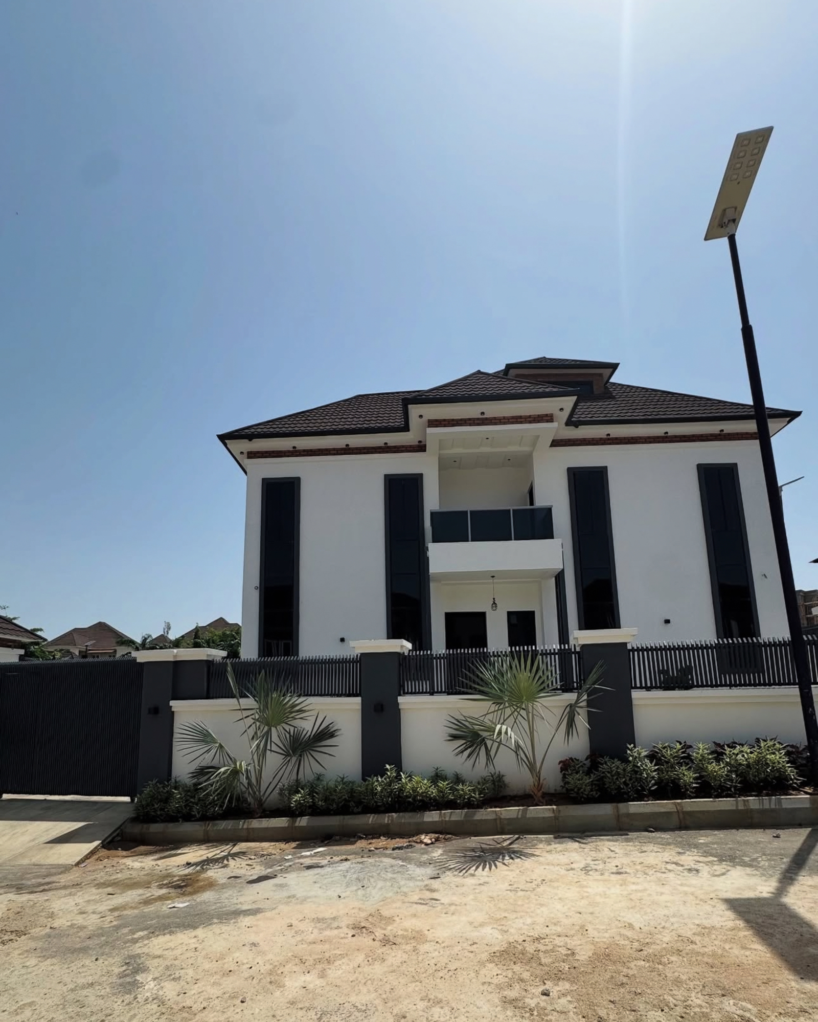 5 Bedroom Fully Detached Duplex