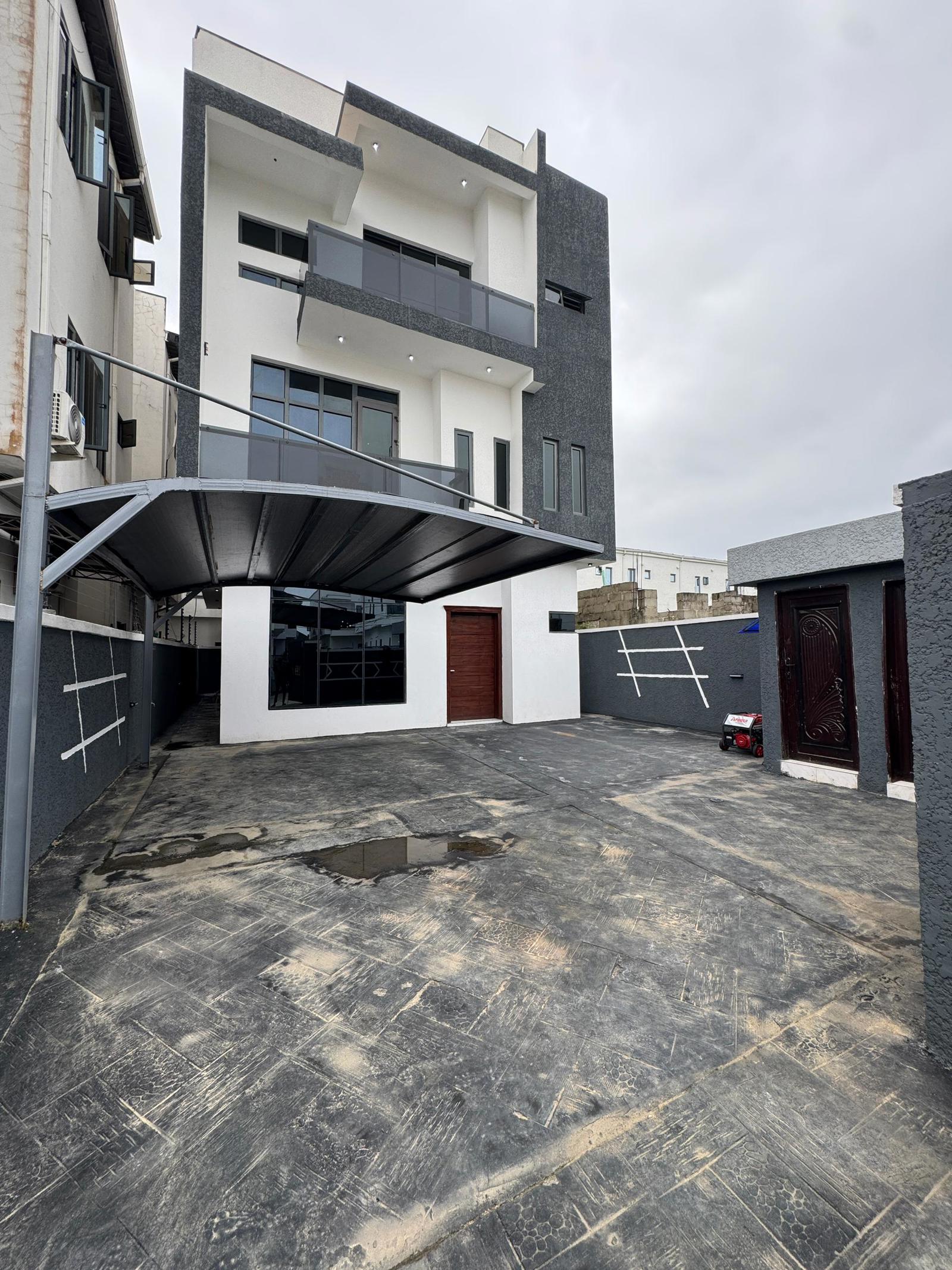 5 BEDROOM DETACHED DUPLEX IKOTA