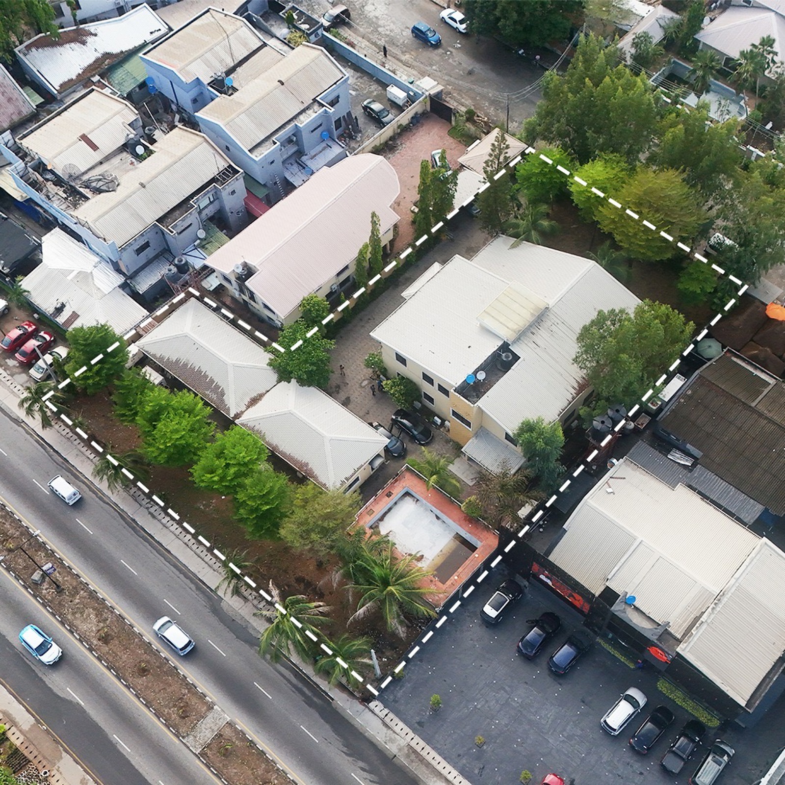 1,900 SQM of Land (With Structure)
