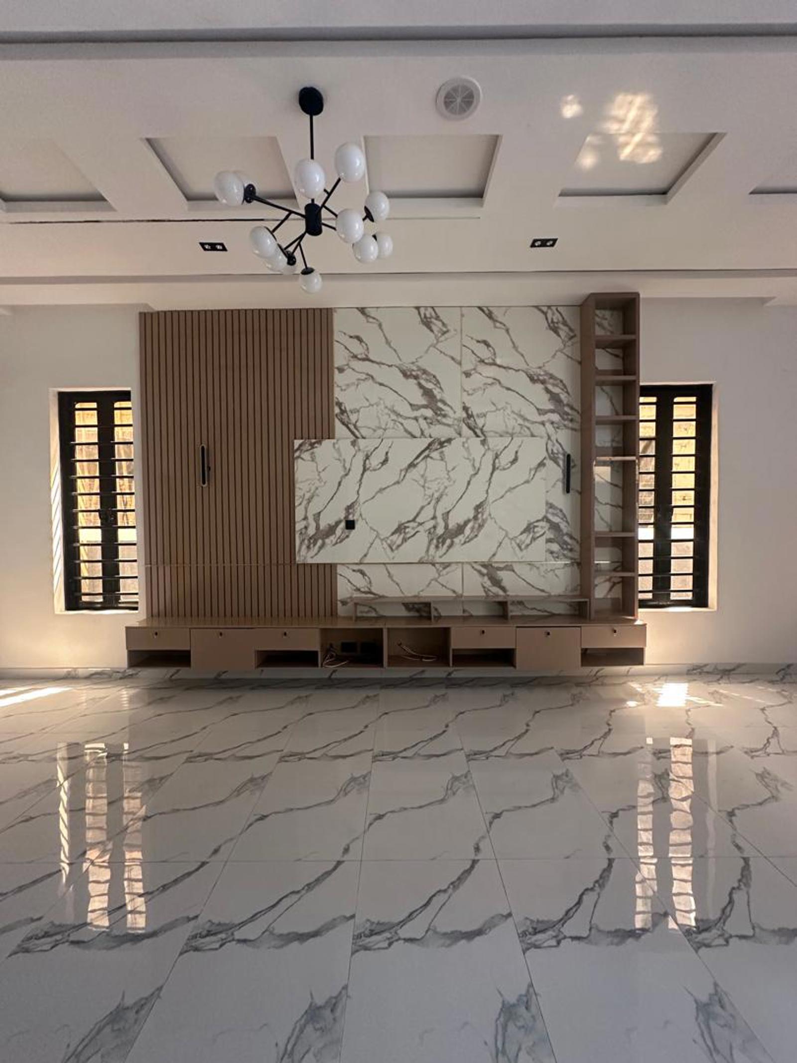 5 Bedroom Duplex