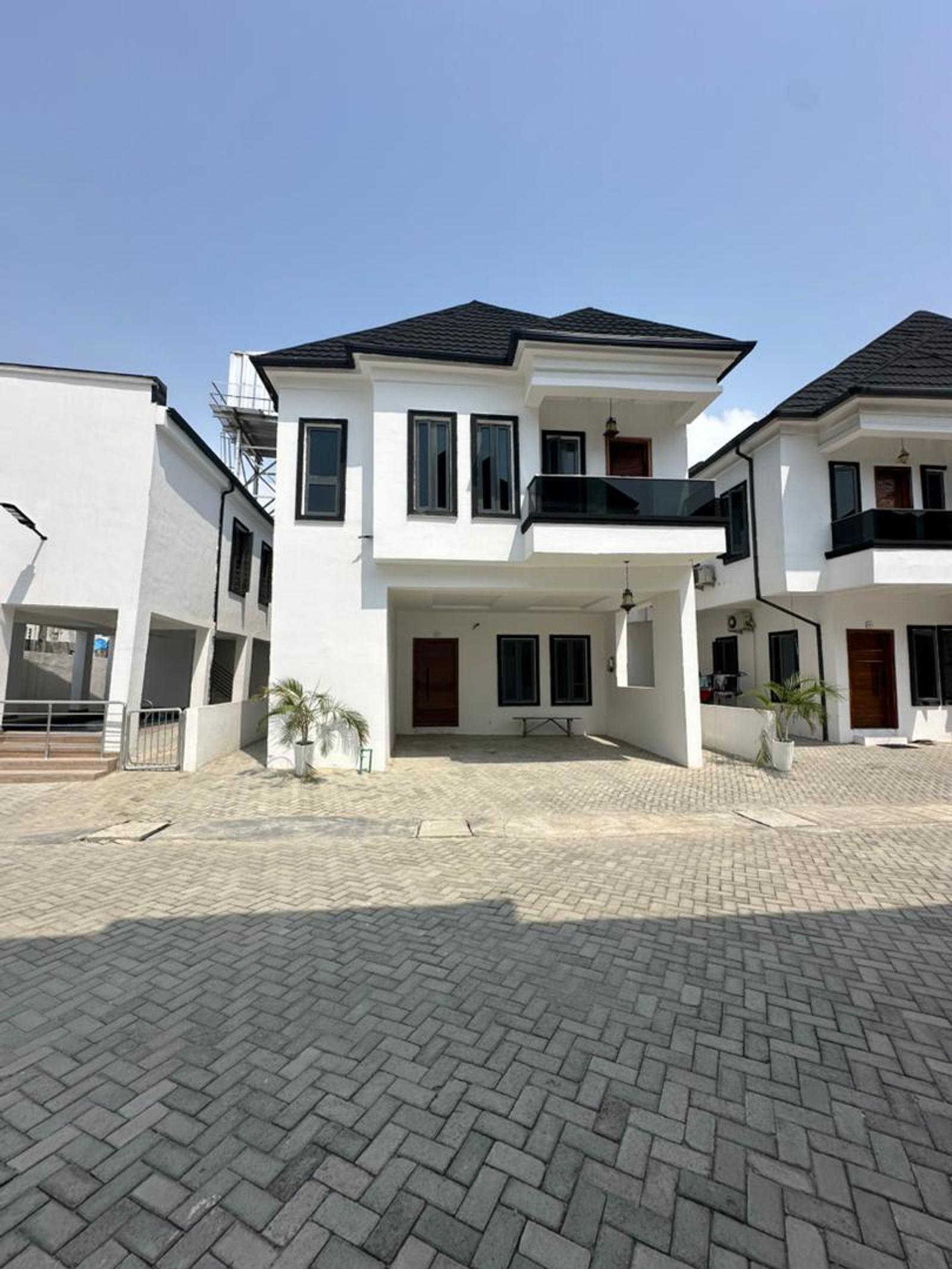 Newly Built 4 Bedroom Fully Detached Duplex For sale