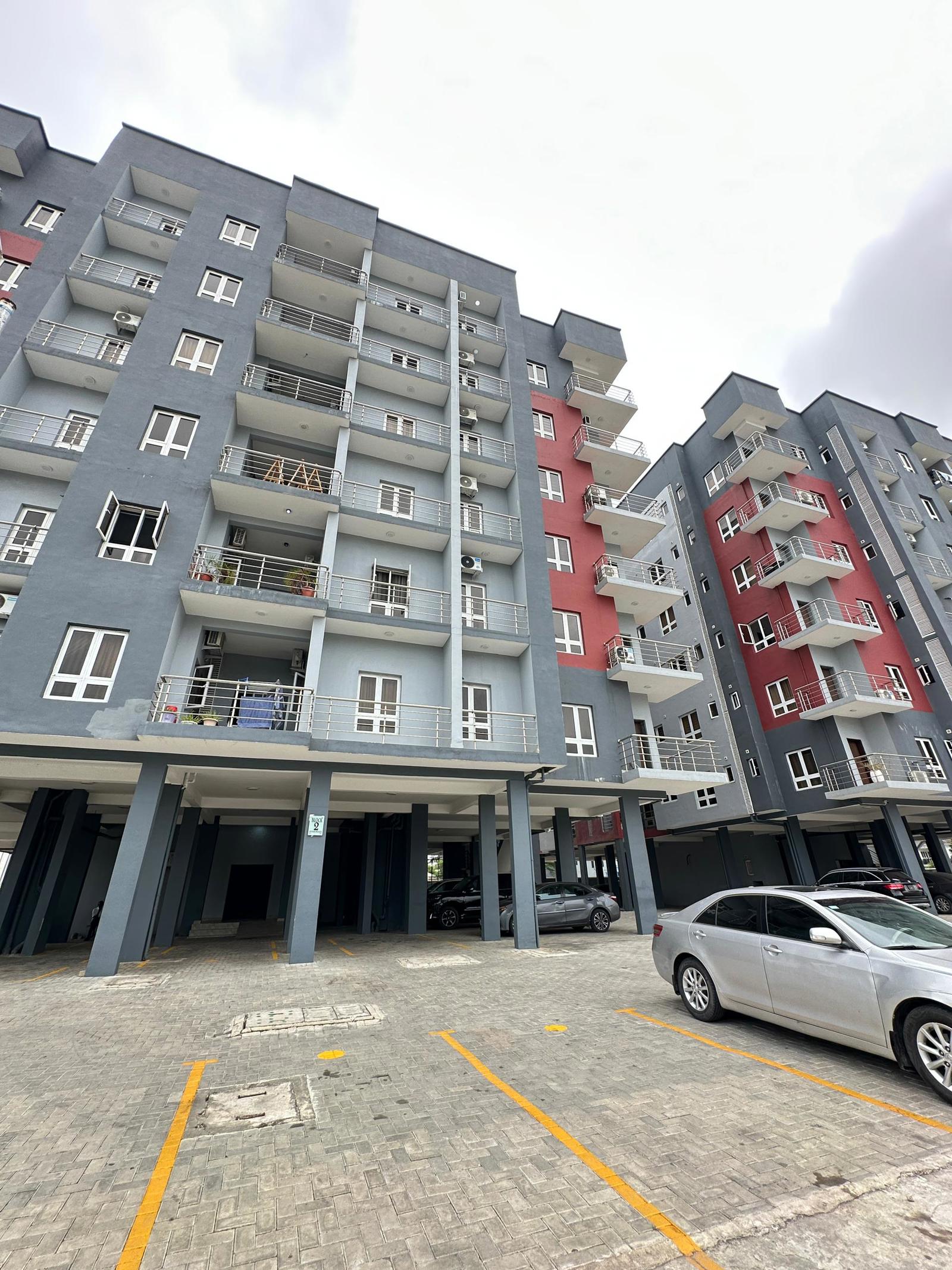 2 BEDROOM APARTMENT WITH ELEVATOR