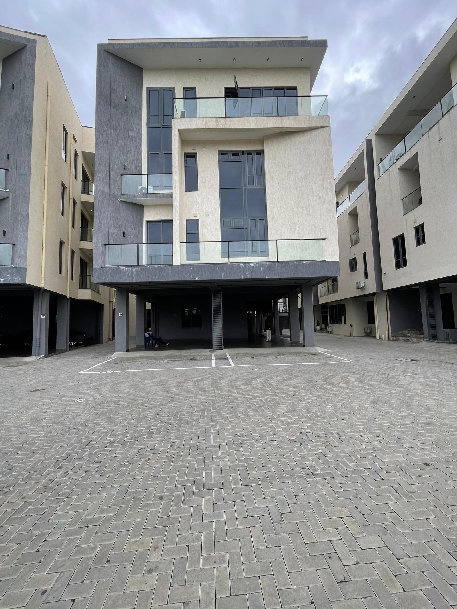 2 BEDROOM PENTHOUSE WITH BQ
