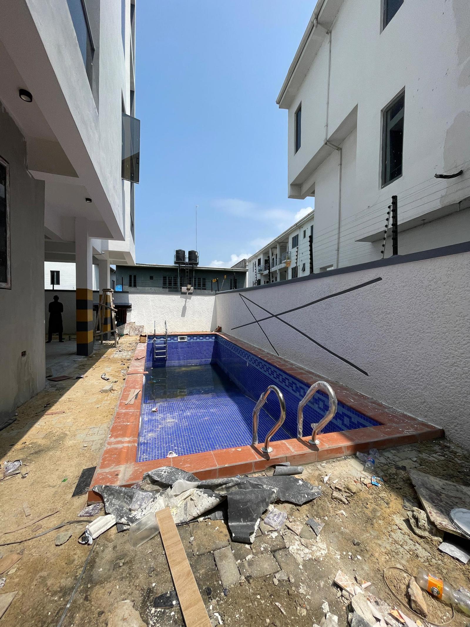 2 BEDROOM APARTMENT WITH GYM &SWIMMING POOL