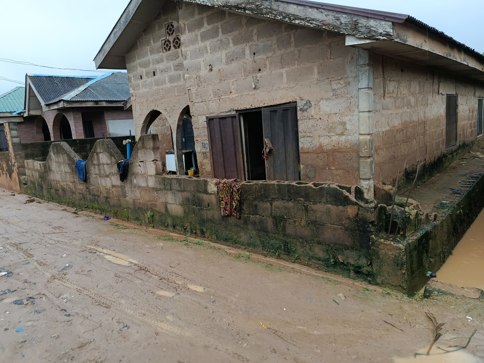 Demolish able Bungalow