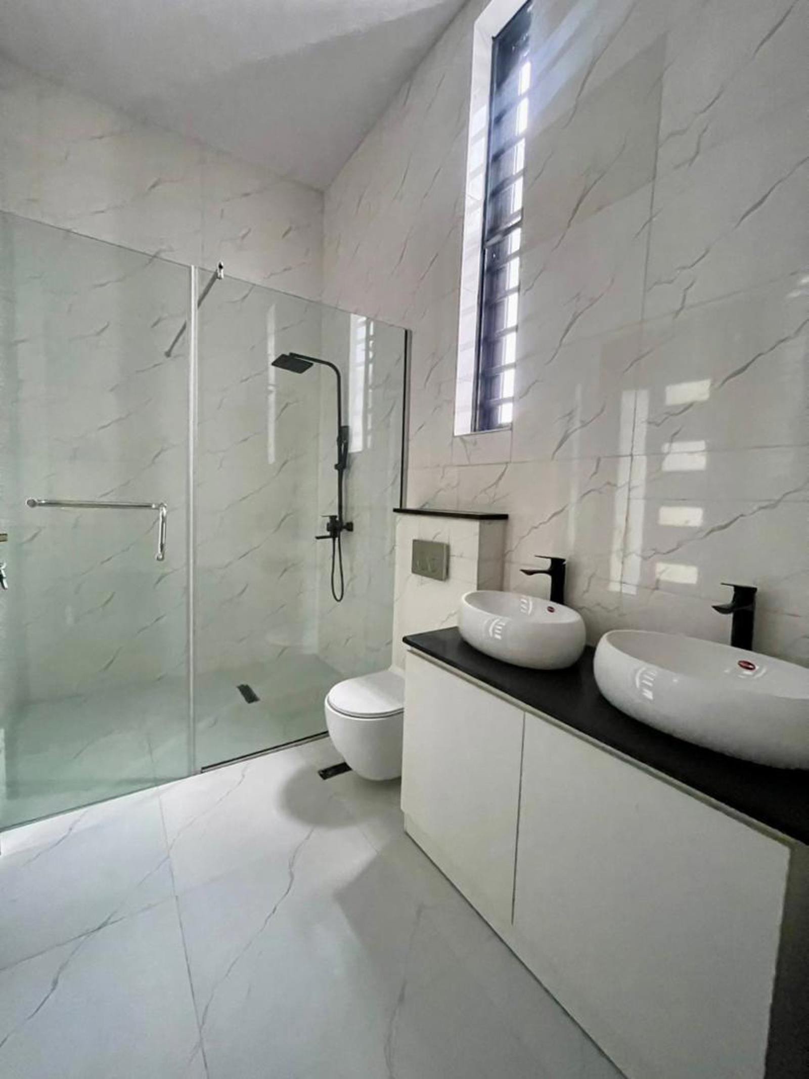 NEATLY BUILT 4 BEDROOM FULLY DETACHED