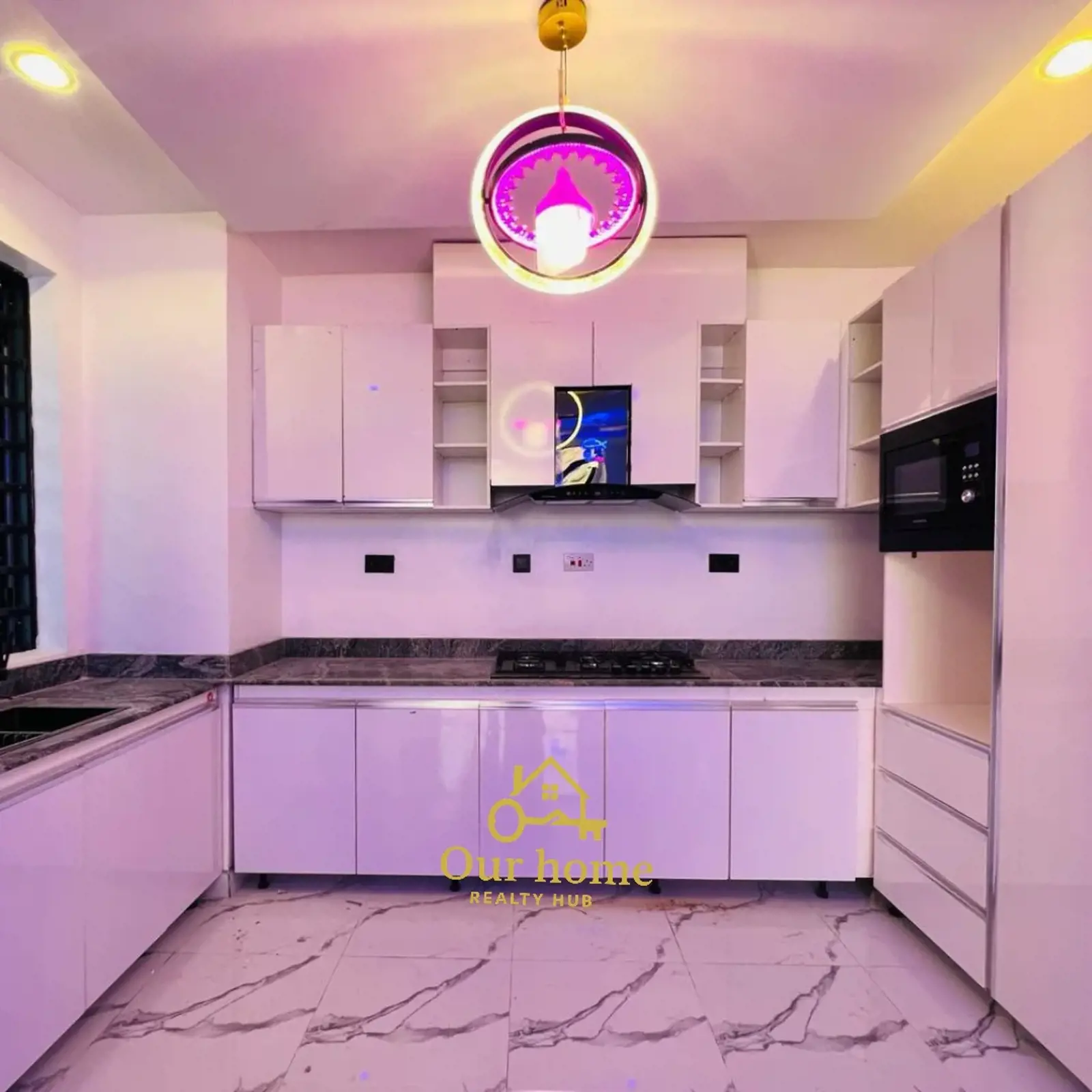 A tastefully serviced  fully Standard  2 Bedrooms Apartment