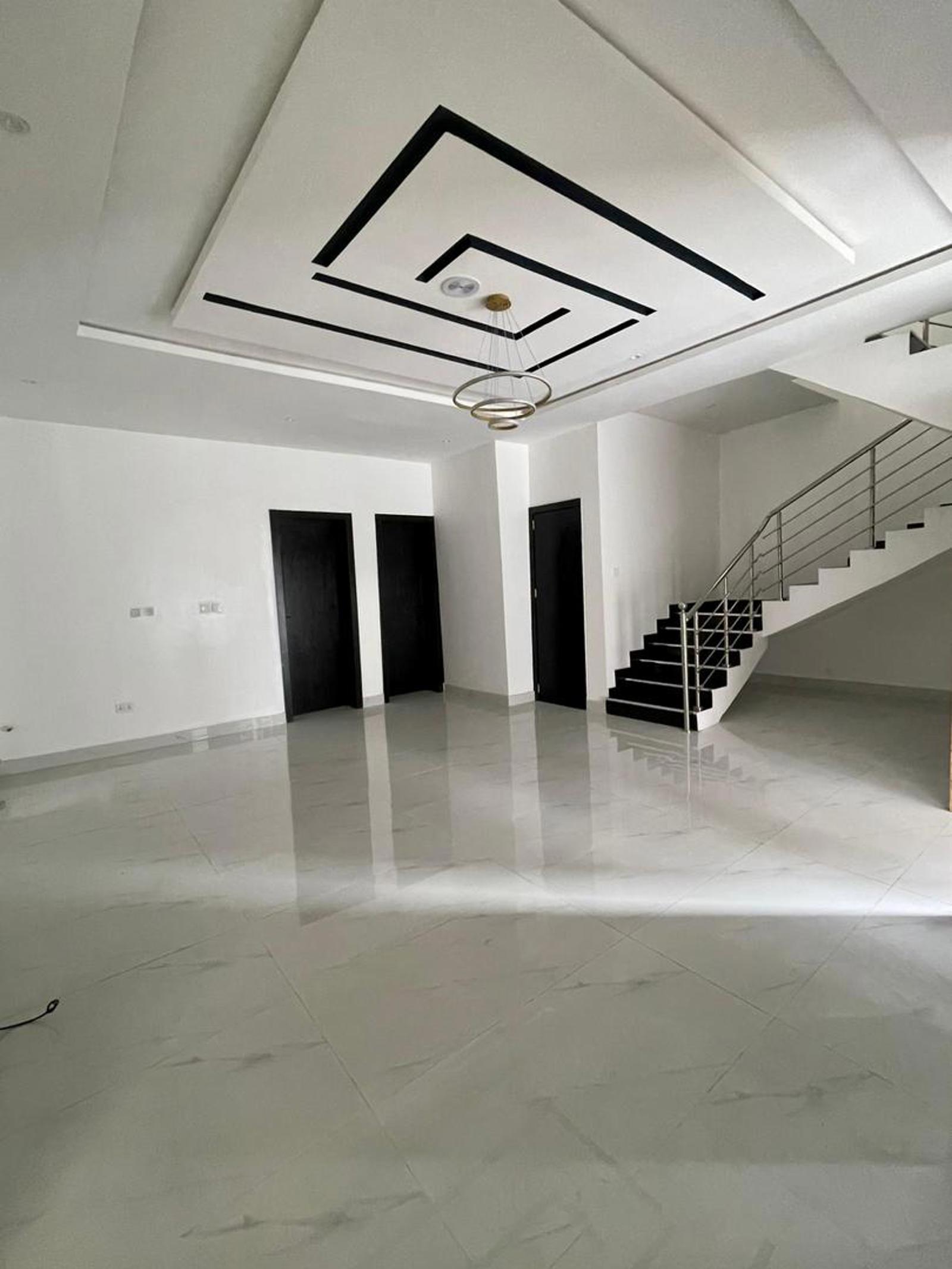 Luxury 4 Bedroom Detached Duplex With Bq
