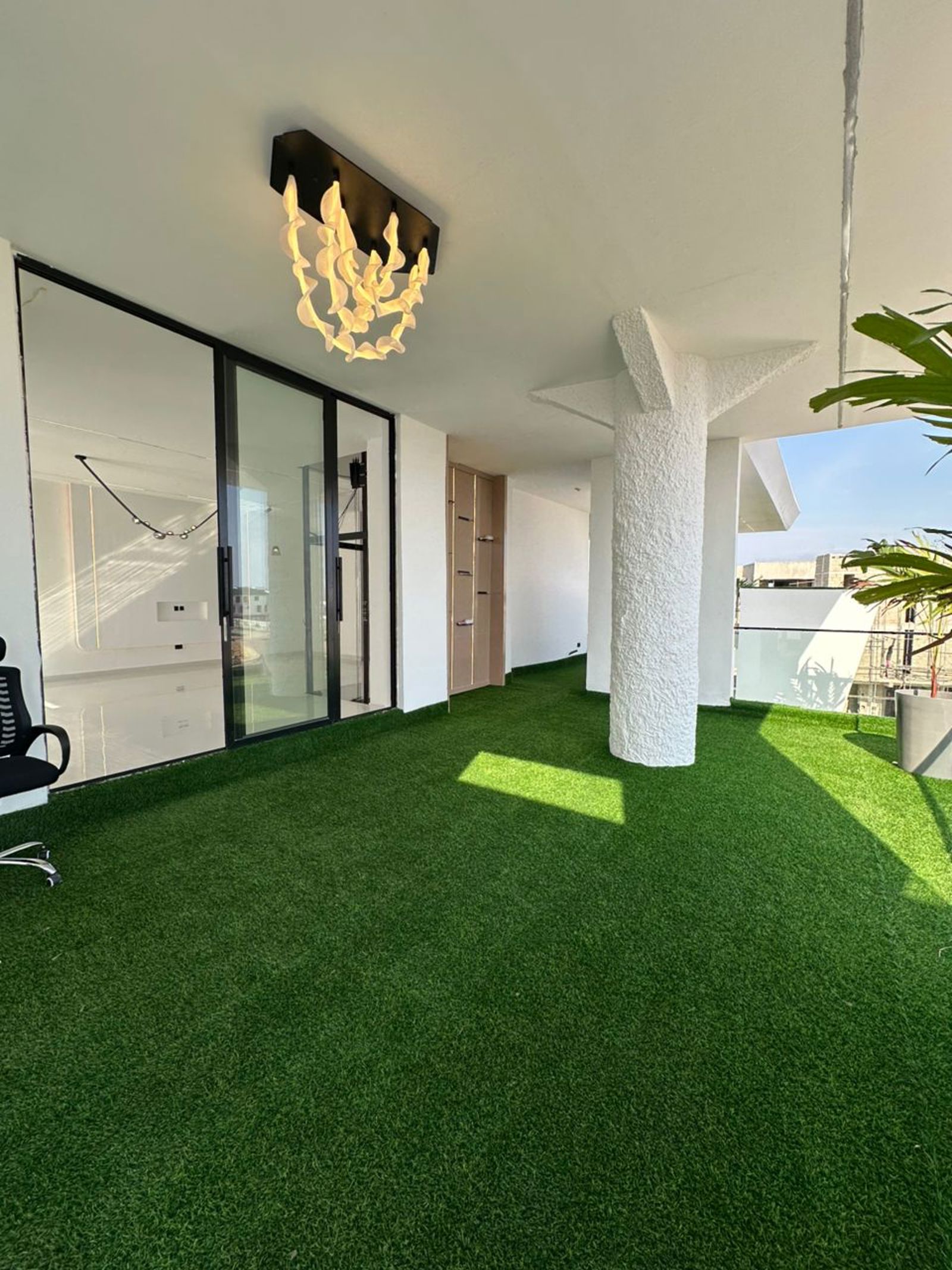 ULTRA MODERN 5 BEDROOM DETACHED DUPLEX WITH SWIMMING POOL, BQ, CINEMA  FEATURES   - ⁠Luxury interior fittings  - ⁠Ultra Architectural Design  - ⁠fancy wood work  - ⁠4 car parking space - ⁠Dedicated greenery with artistic statues  - ⁠world class Cinema - ⁠open roof top Bar with Winery - ⁠set of beautiful chandeliers  - ⁠office room - ⁠Cutting edge Fully fitted kitchen  - ⁠Wardrobe Closet - ⁠3 Floors  - ⁠state of the Art POP designs  - ⁠stamped concrete floor   - ⁠dedicated room for closet  - ⁠luxury lightings  - ⁠open roof terrace  - ⁠Staircase Sensory lightings - ⁠Spanish porcelain tiles   - POP finishing - ⁠presidential office work space  - All rooms en-suite  - fully Fitted kitchen  - ⁠Kitchenette - ⁠Jacuzzi - Water heaters - ⁠Spacious family lounge - ⁠ premium security  - clean borehole water - ⁠Swimming pool - ⁠water fountain  - ⁠Self service property in a modern serviced estate    *LOCATION: OSAPA*  *PRICE:  N1.540B*