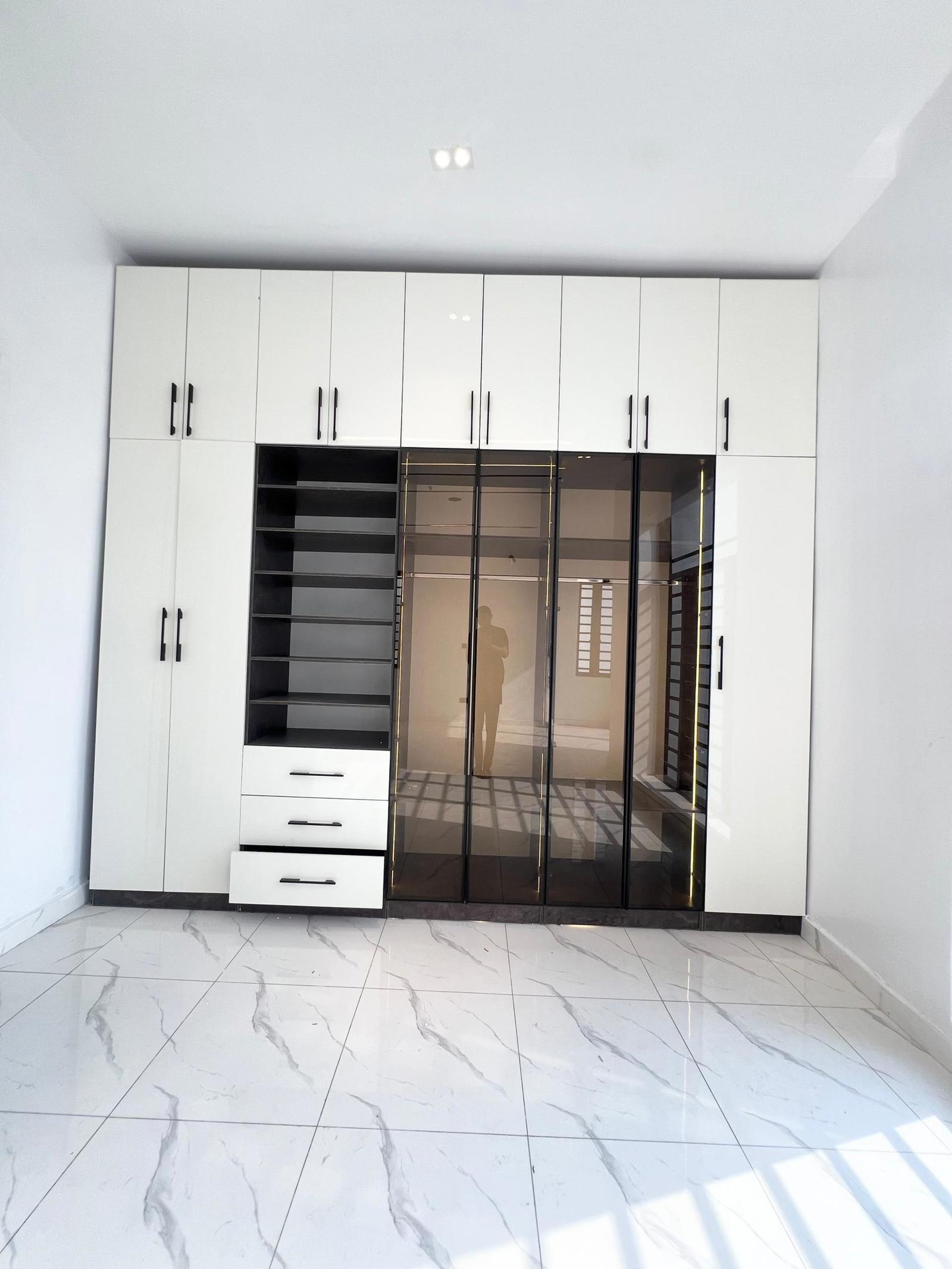 CONTEMPORARY 4 BEDROOM DETACHED DUPLEX