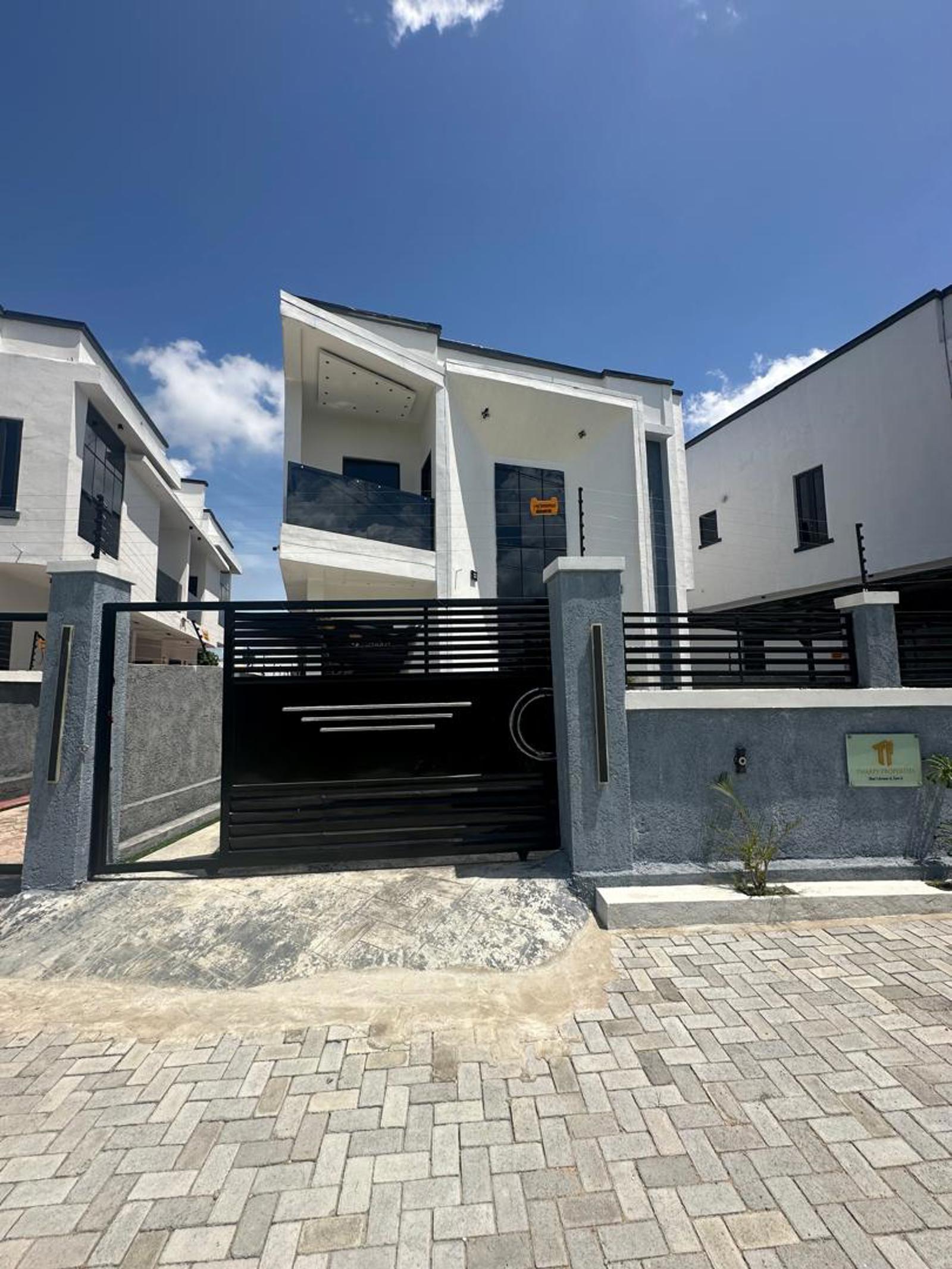 4 Fully Detached Duplex