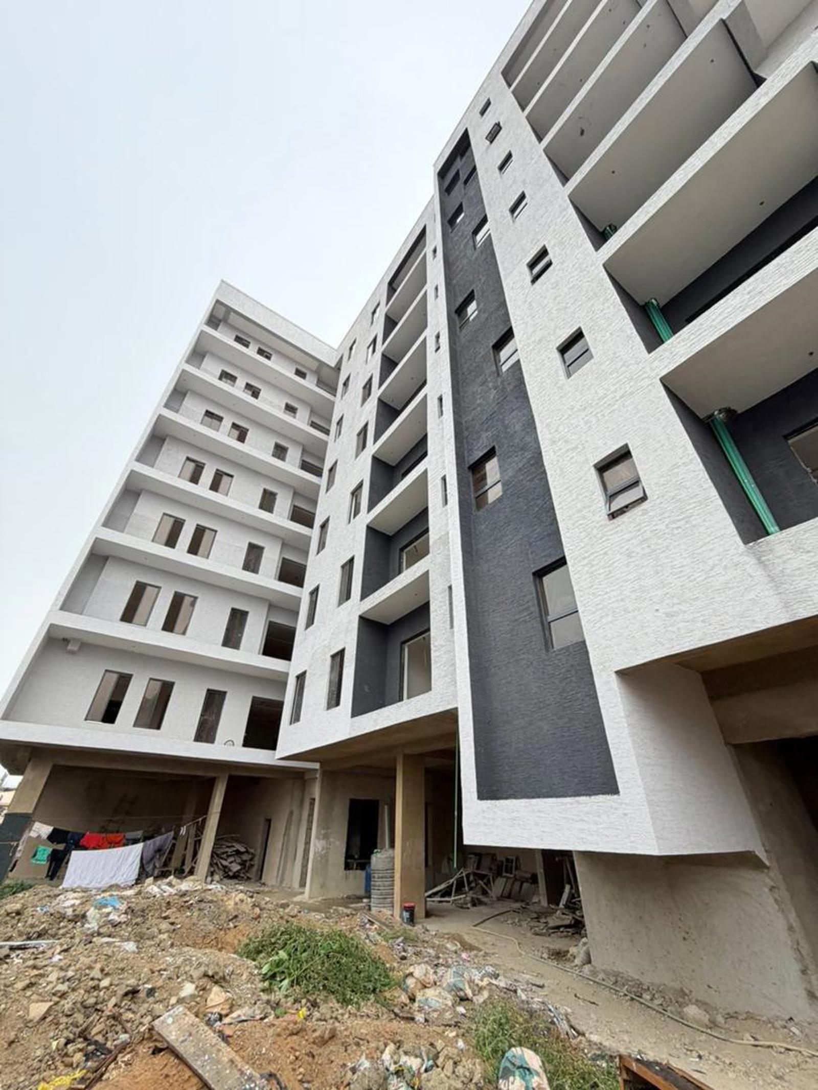 IMPECCABLE 3 BEDROOM APARTMENT