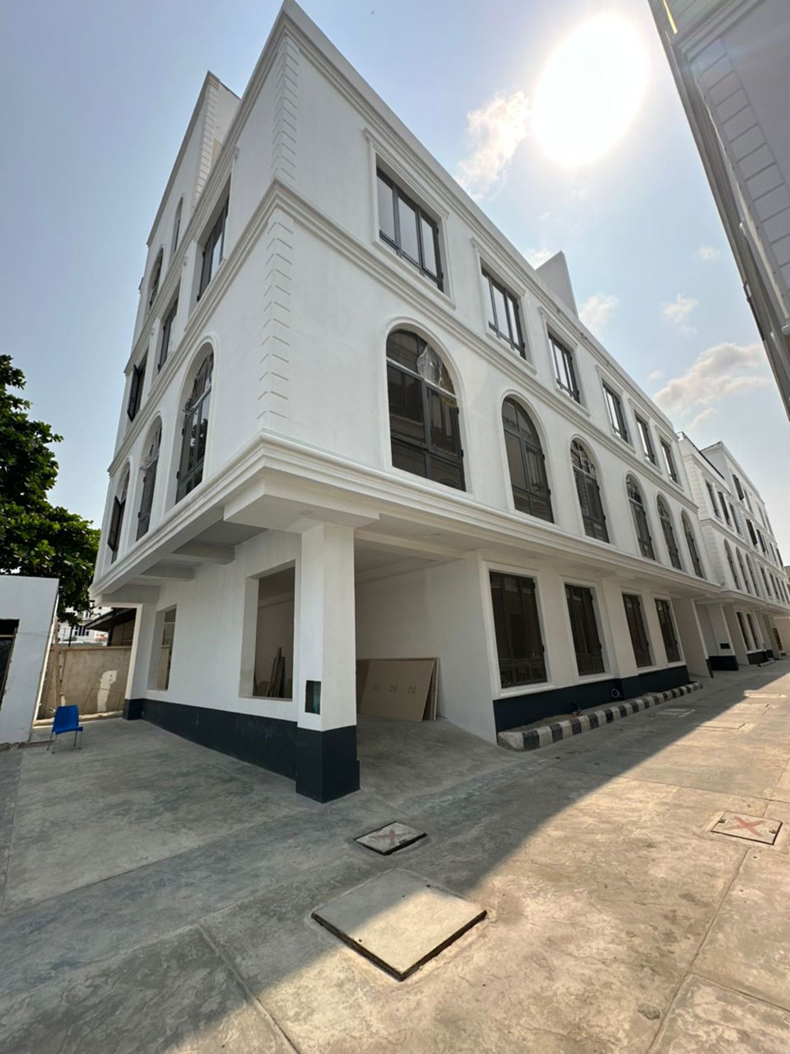 LUXURY RESIDENCES IN IKOYI