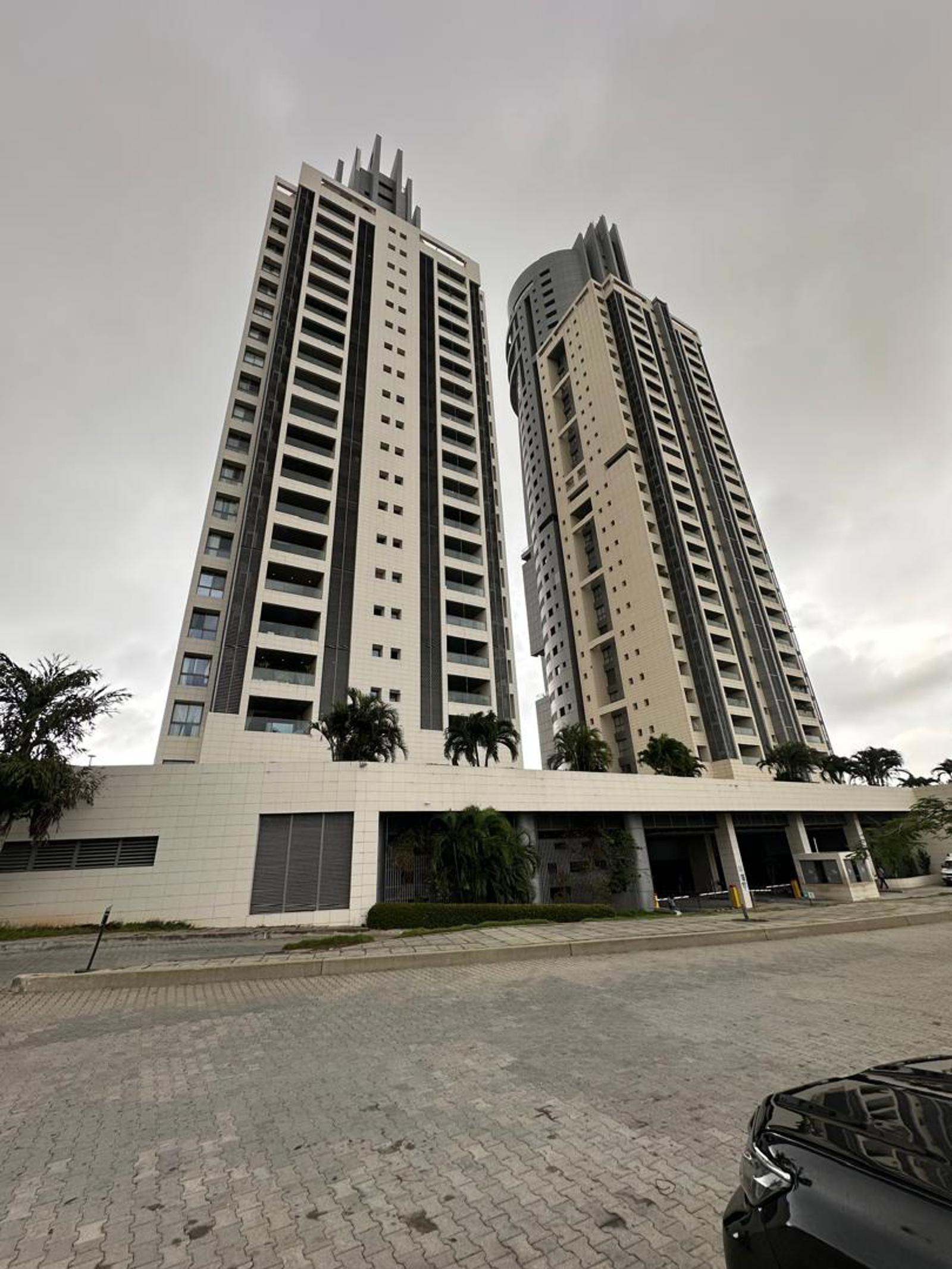 DISTRESS SALE: 2BEDROOM APARTMENT EKO ATLANTIC TOWER VI