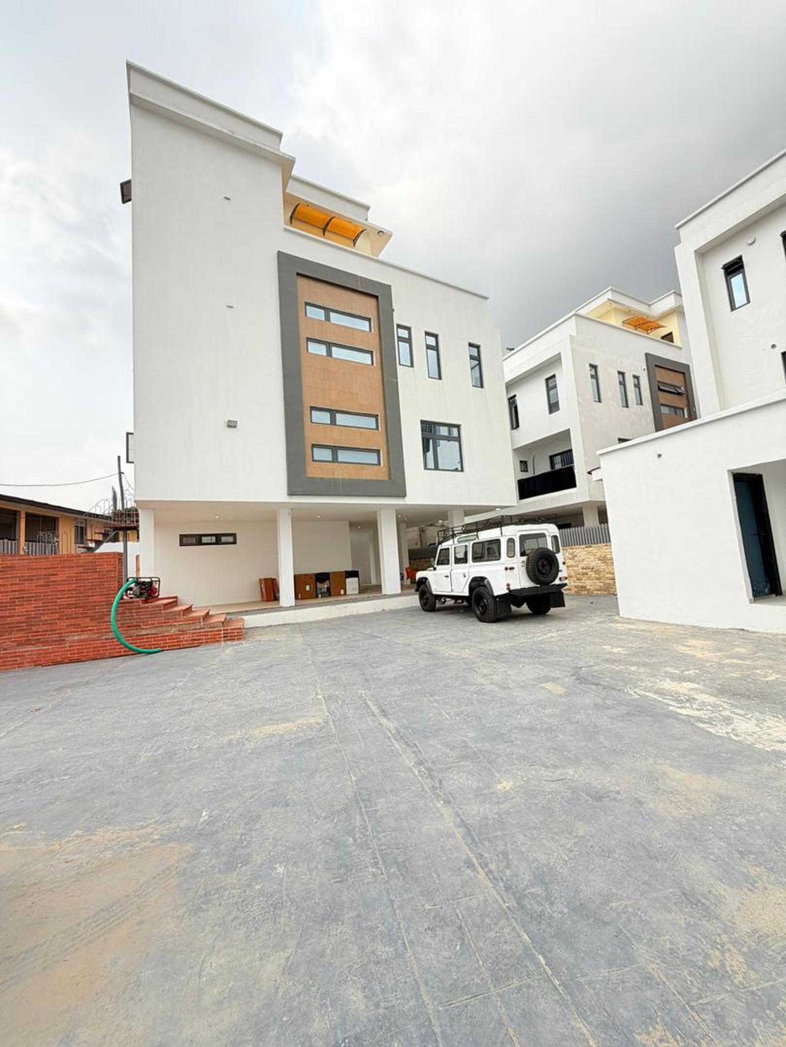 LUXURY 5 BEDROOM FULLY DETACHED + BQ AND POOL 📍MARYLAND IKEJA LAGOS 🇳🇬