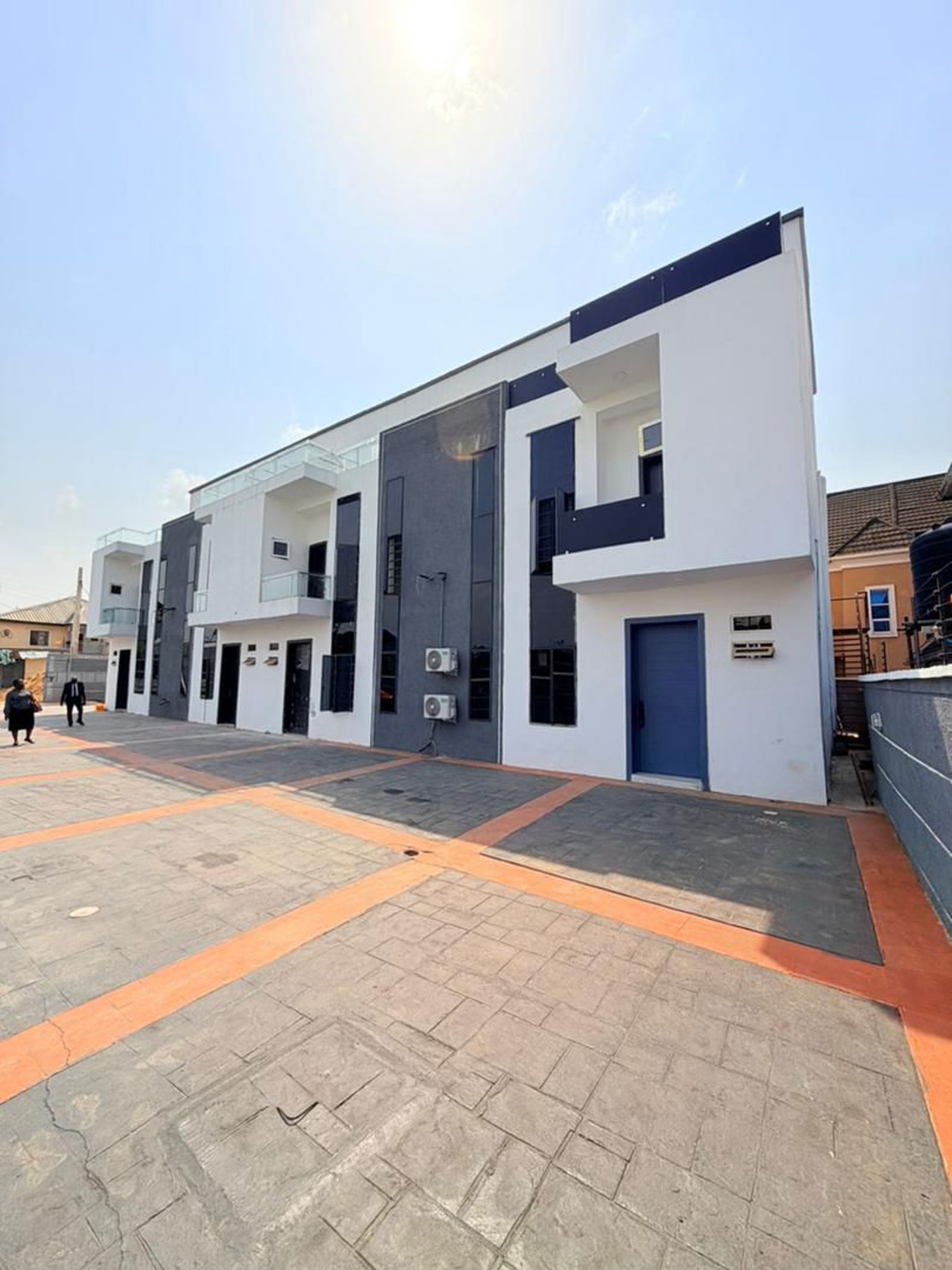 NEWLY BUILT 3 BEDROOM TERRACE  DUPLEX WITH 2 STUDY ROOM AND A COMMUNAL POOL 📍 Ajao estate Airport Road
