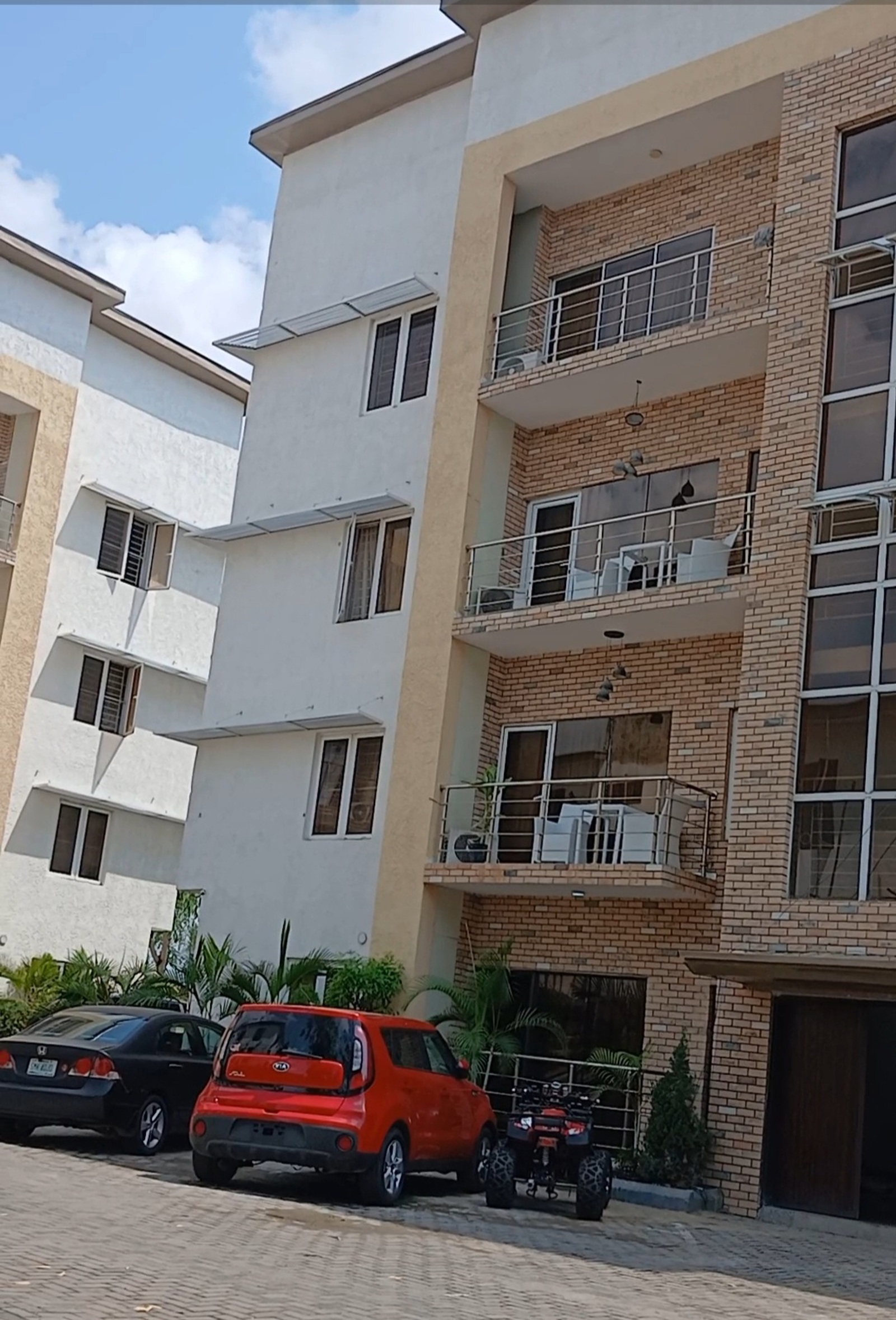 3 Bedroom Appartment with BQ