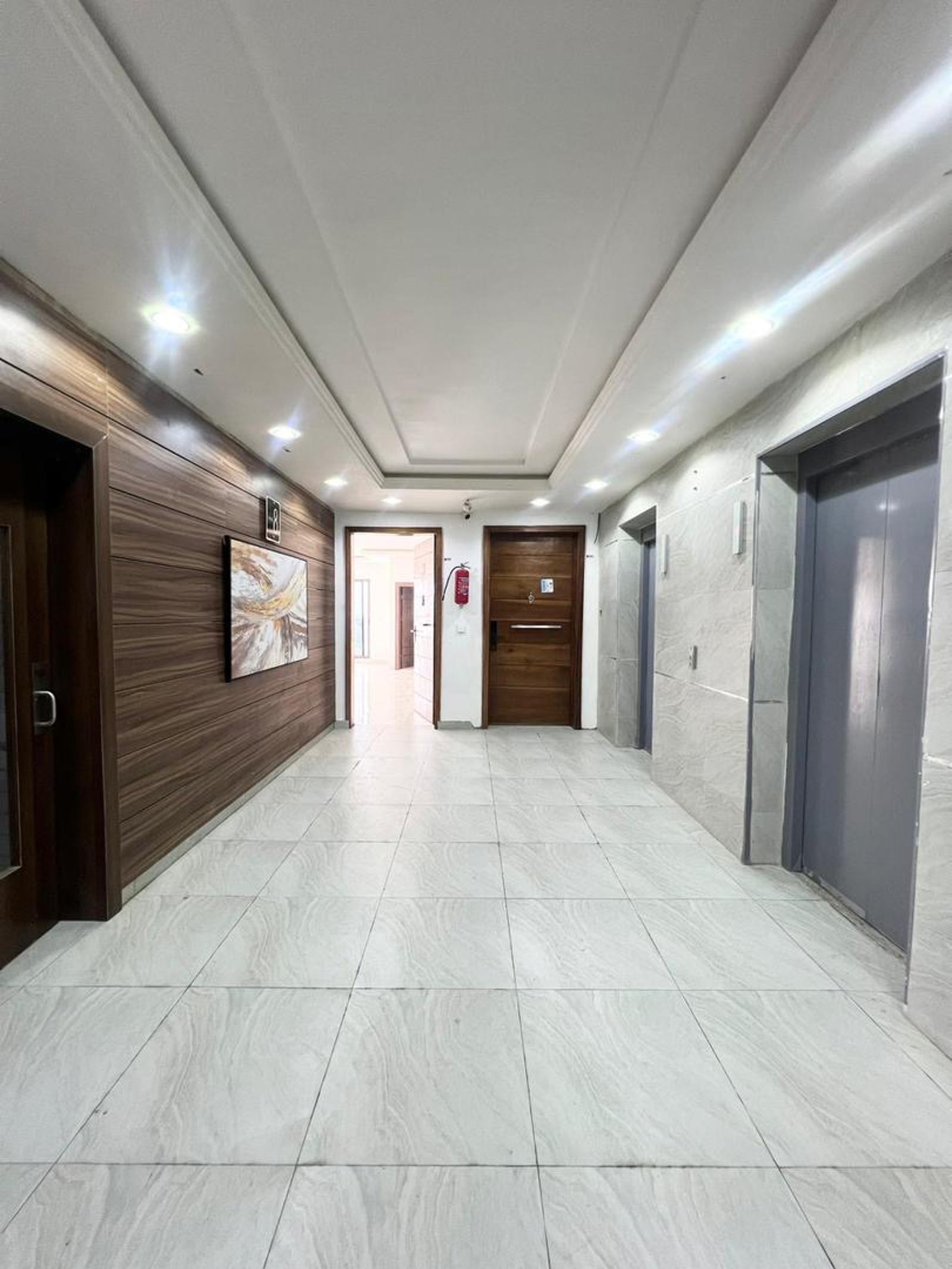 THREE BEDROOM APARTMENT FOR SALE!!!.