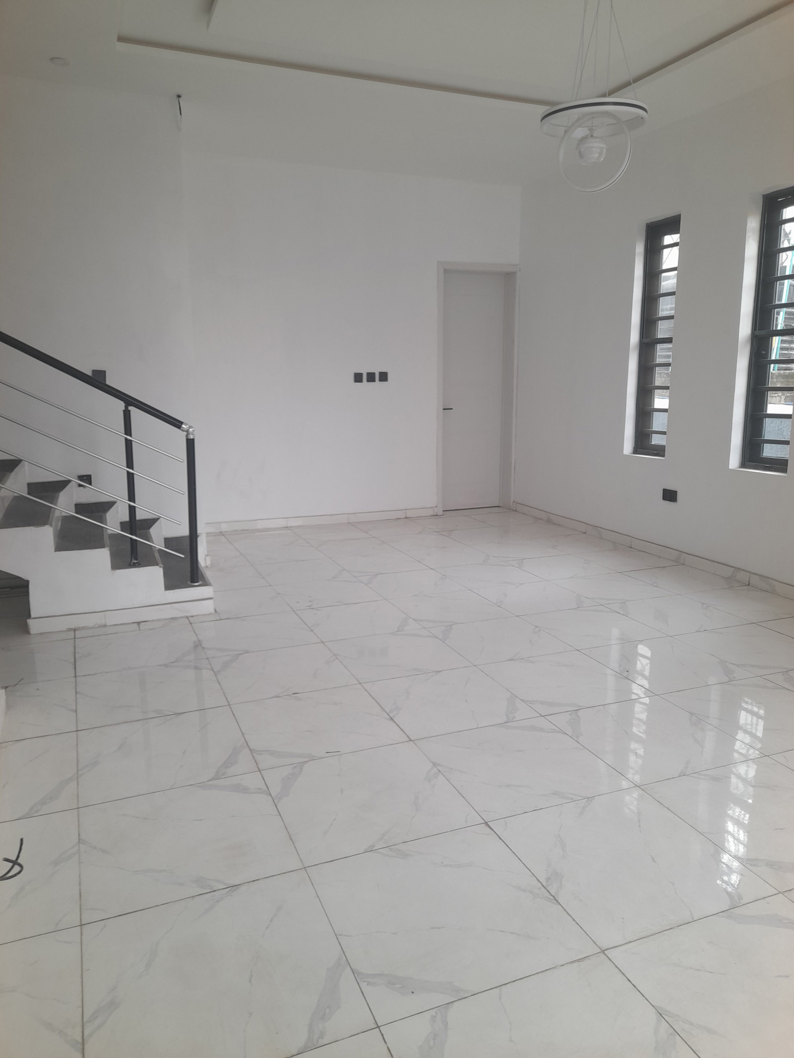 4-BEDROOM SEMI-DETACHED DUPLEX FOR SALE